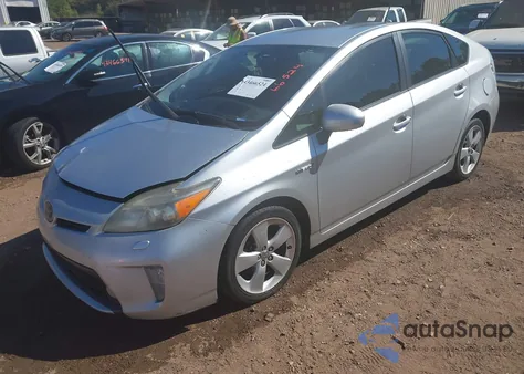 2013 Toyota Prius Five z USA, uszkodzony, nr VIN JTDKN3DUXD5627547